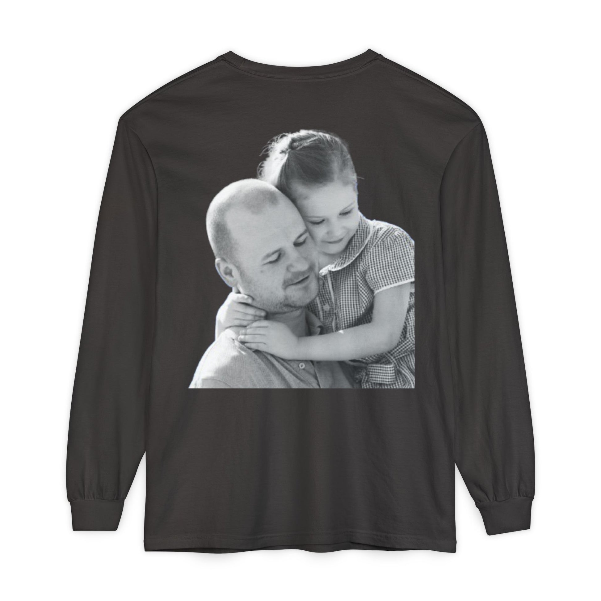 Unisex Garment-dyed Long Sleeve T-Shirt