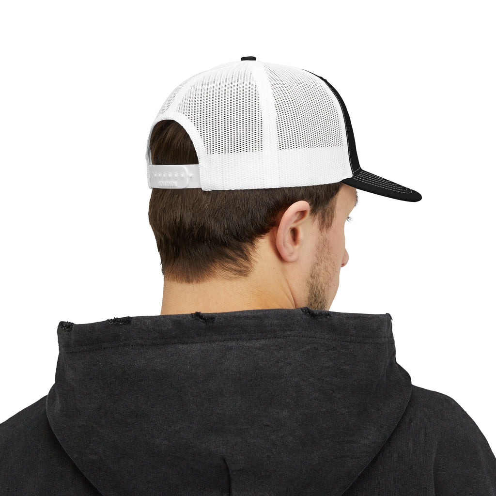 Stylish Embroidered Snapback Trucker Cap - Perfect for Sports Fans & Casual Wear
