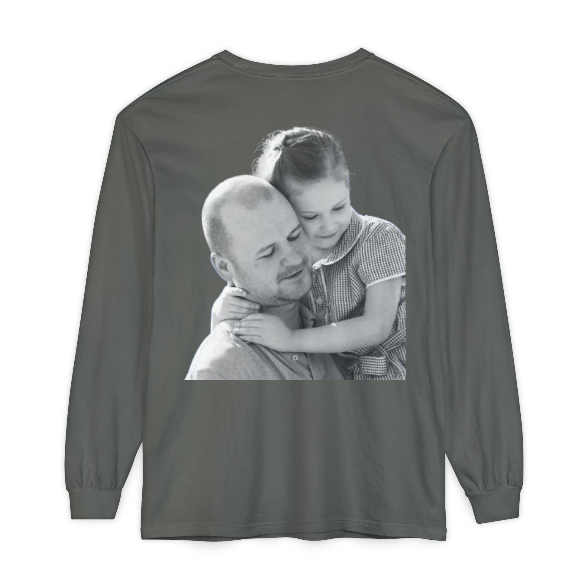 Unisex Garment-dyed Long Sleeve T-Shirt