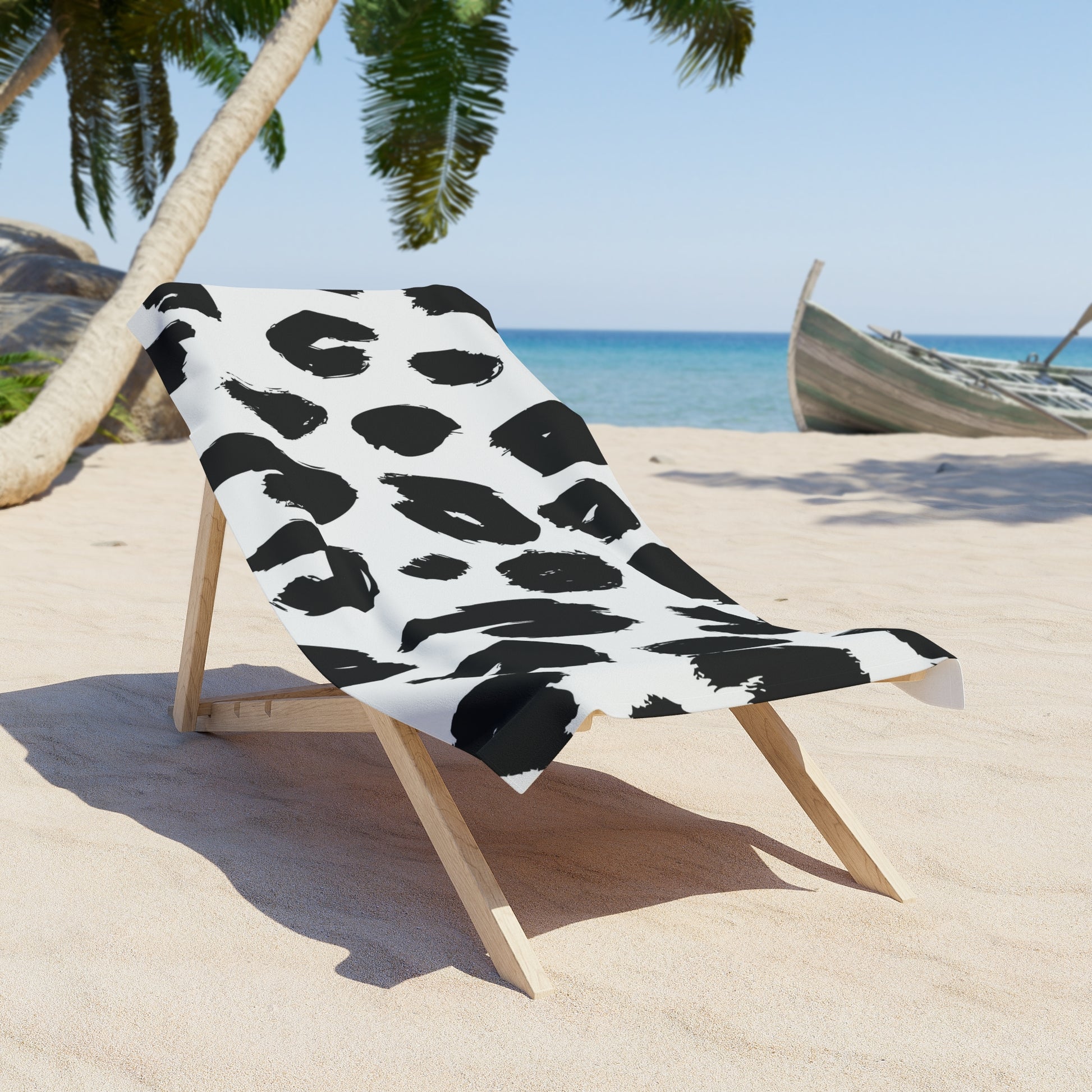 Chic Leopard Print Beach Towel – Stylish Sandy Day Essential